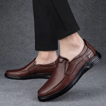 Мужские лоферы, универсальные мужские Удобные туфли для отдыха, Повседневная классическая мужская деловая обувь из натуральной кожи, Мужские слипоны